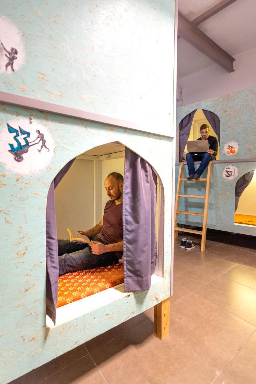 Eco Akko Hostel Екстериор снимка